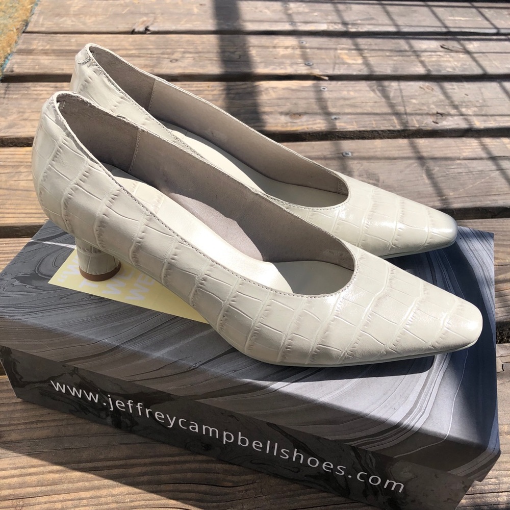 Jeffrey Campbell Mishka Heels - Picture 2 of 3